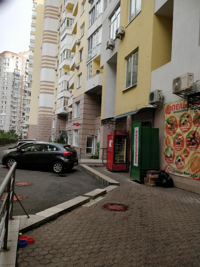 Embassy District Smart *